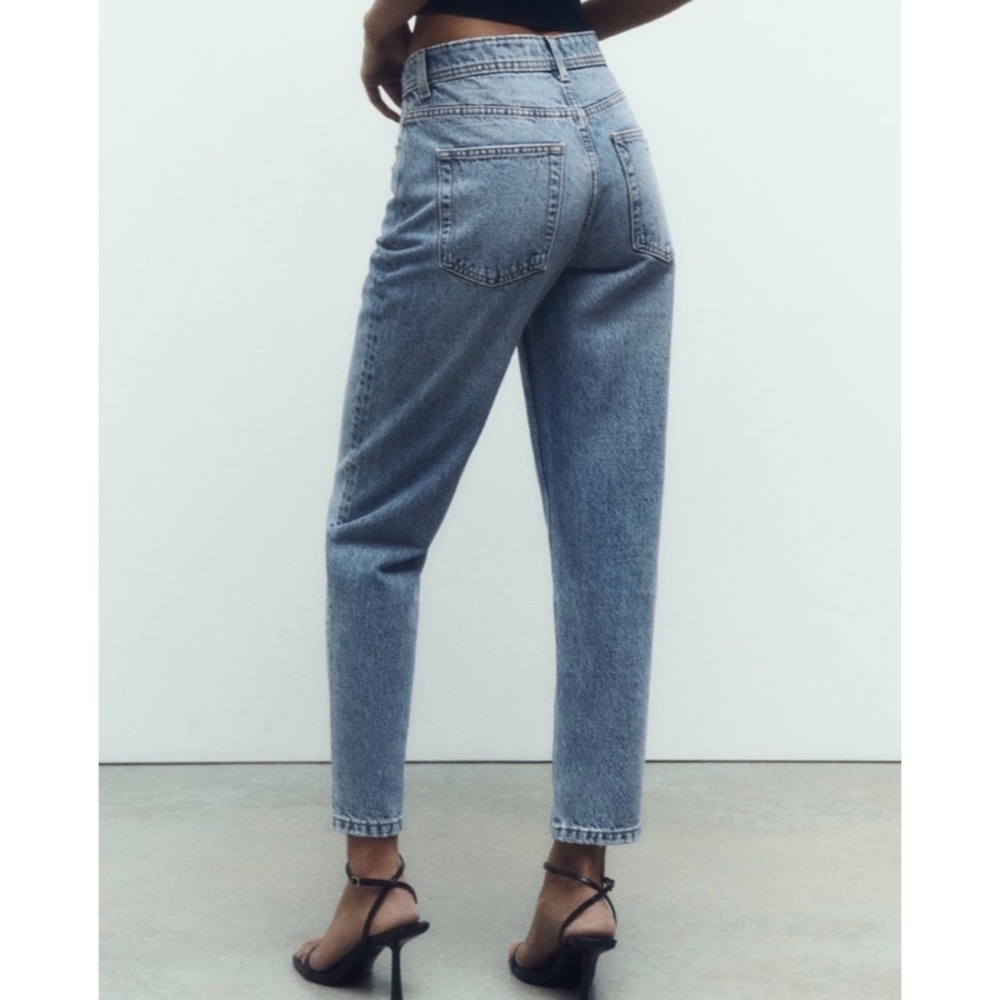 ZARA | Mid-Plus Size High Rise Baggy Denim Relaxed Ankle Mom Jeans